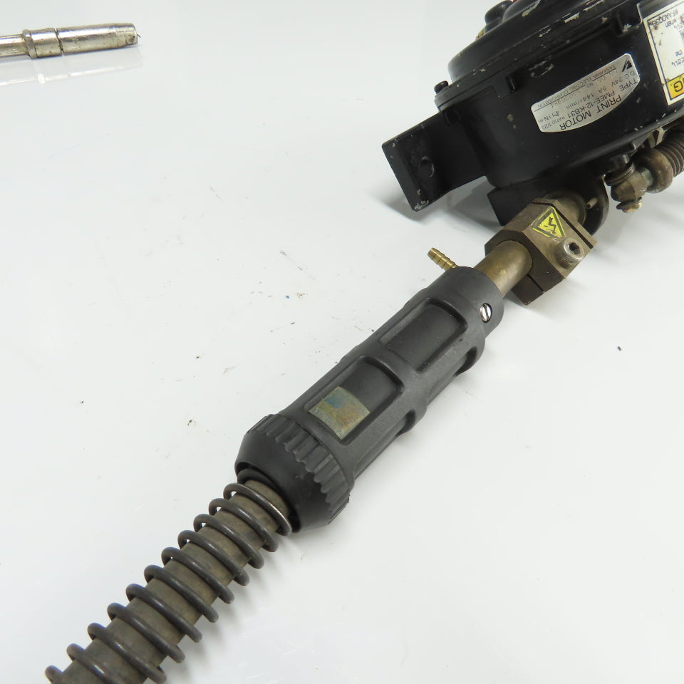 Yaskawa PMEE-12-KB31 Gearbox Wire Feed Unit 24VDC 5A 144RPM 1/25 Ratio W/Mig Gun