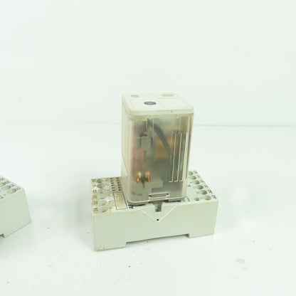 Allen Bradley 700-HA33Z24 Ser B Relay 24VDC 230VAC 10A W/700-HN203 Base Lot Of 2