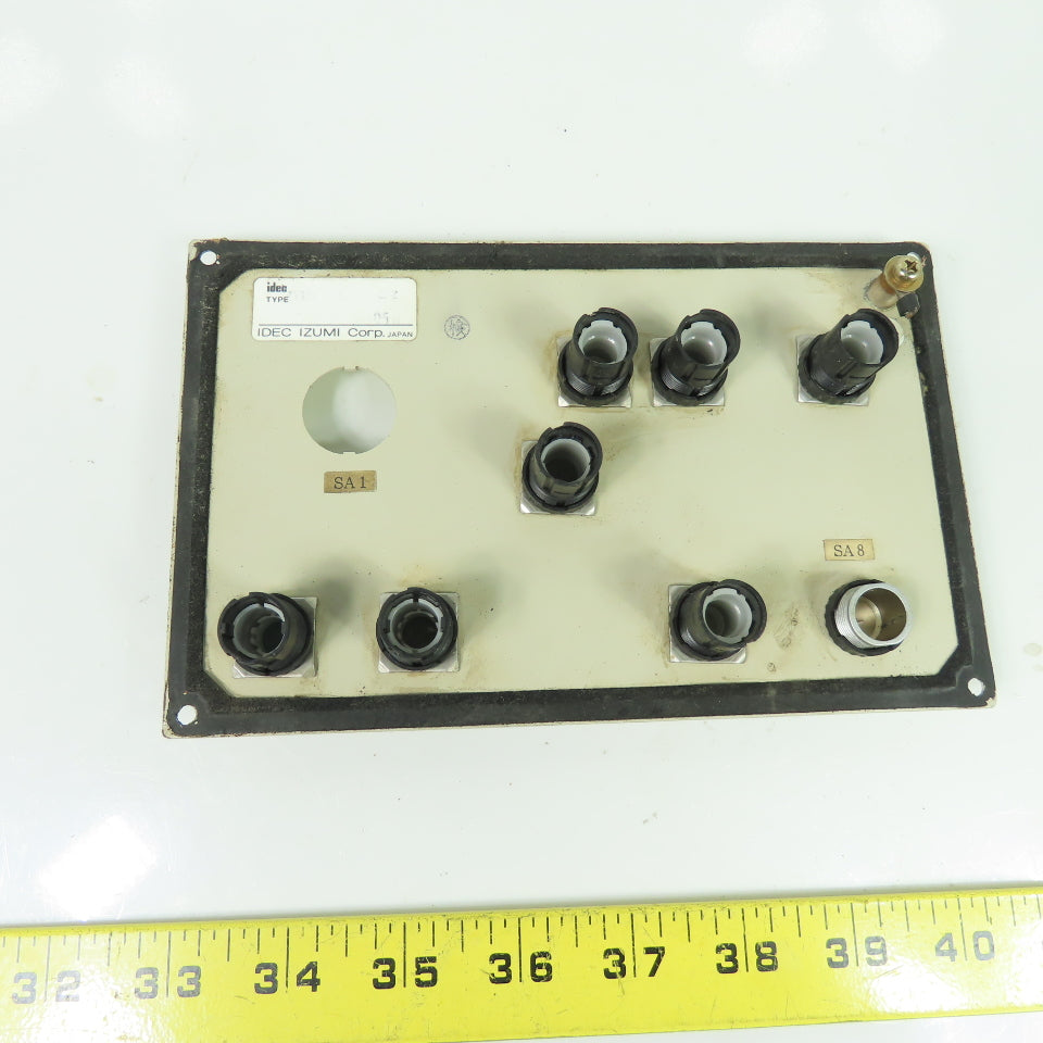 Idec Izumi ZY1C Pushbutton Control Board Panel