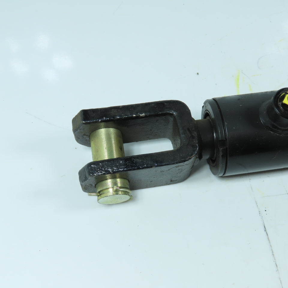 HCW-2004 2.0" Bore 4" Stroke Welded Hydraulic Cylinder Clevis Ends