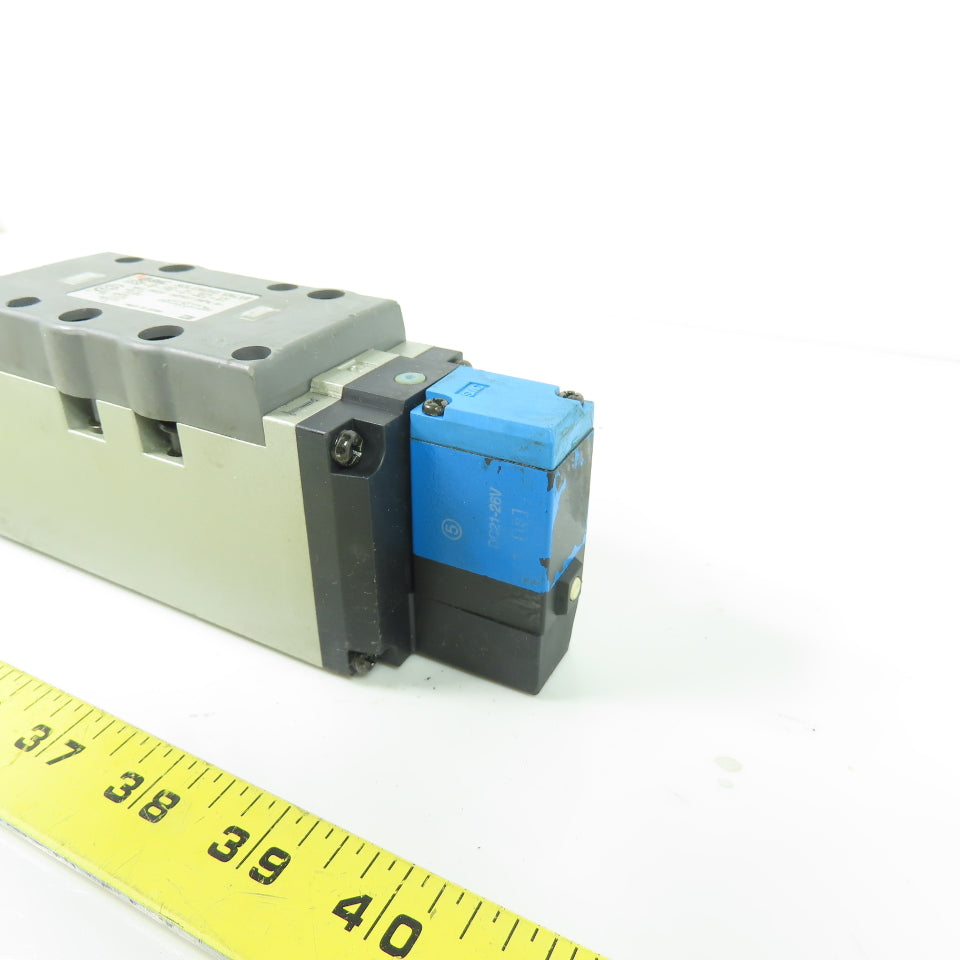 SMC <-- VSS8-8-FIG-D-3EZ-V1 Solenoid Valve 24VDC 0.075A 142PSI