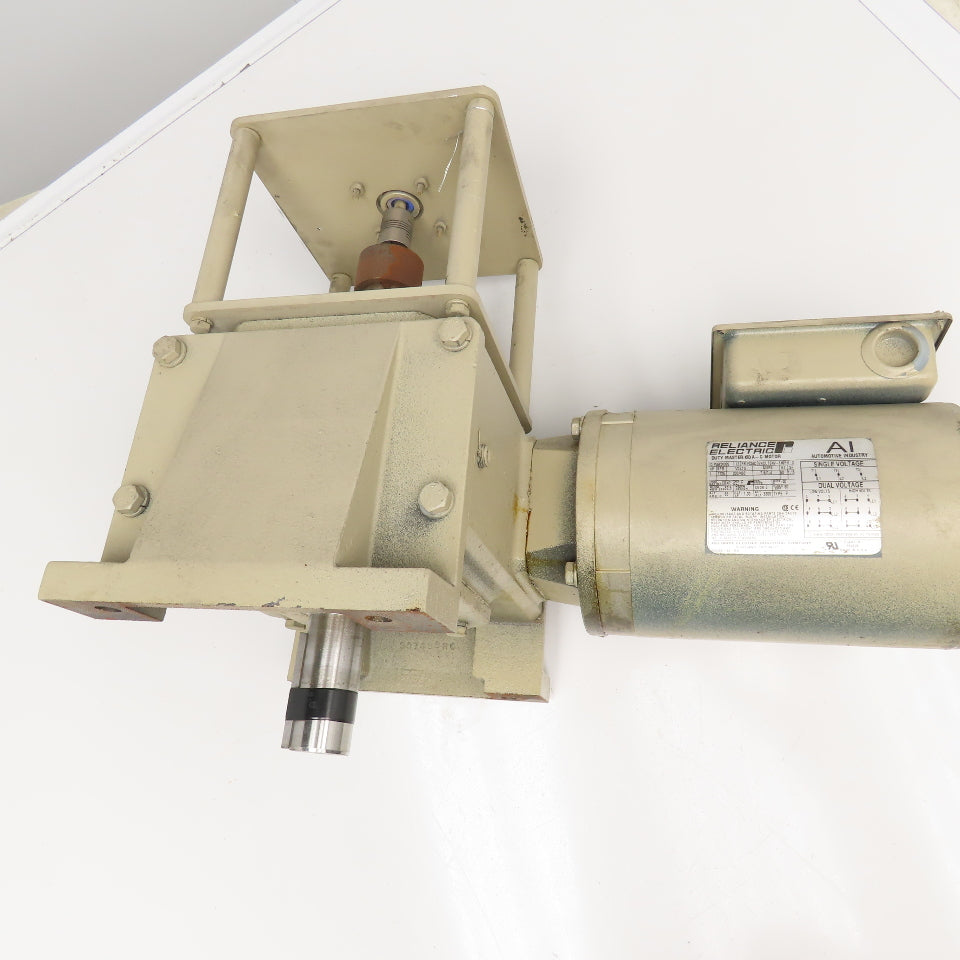 Dayton 4Z017C 30:1 Ratio Right Angle Gear Motor 1Hp 230/460V 58RPM Output