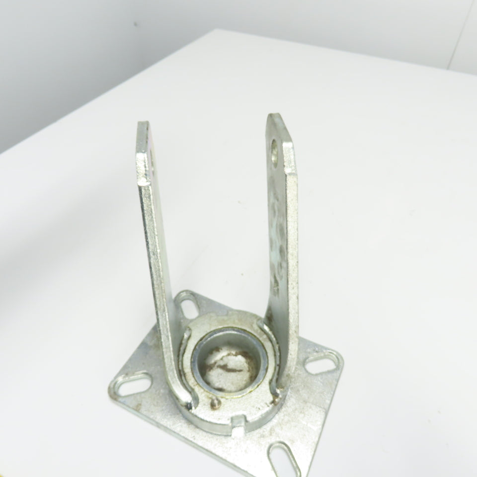 SC 61-80 8" OD x 3" Swivel Top Rubber Over Cast Iron Caster