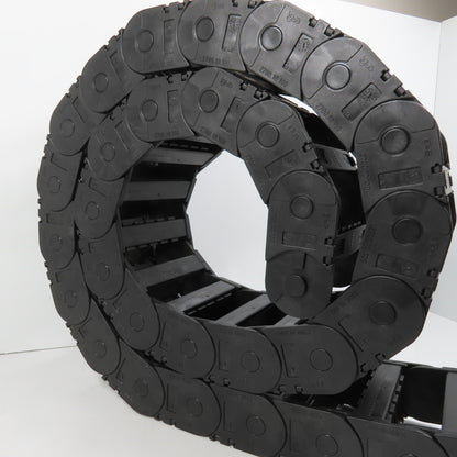 Igus 2700.10.100 71-1/2" OAL Cable Carrier Energy Drag Chain 35 x 100mm ID