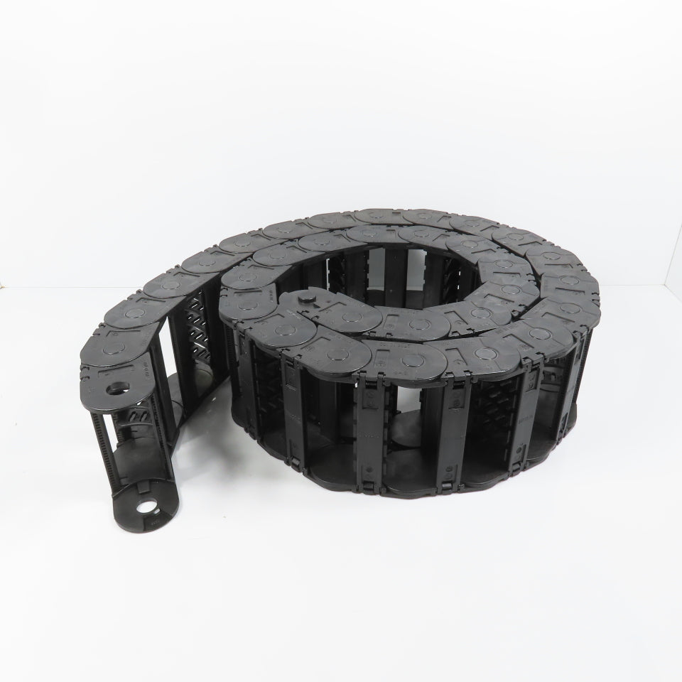 Igus 2700.10.100 71-1/2" OAL Cable Carrier Energy Drag Chain 35 x 100mm ID