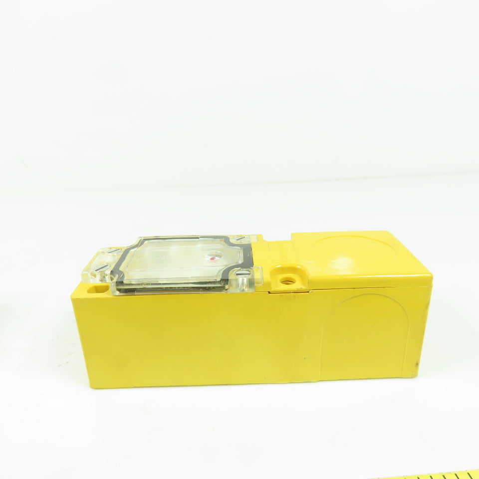 Turck MP-15H-UZ3X Multi-Prox Proximity Switch Sensor 20-250VAC 5-500mA
