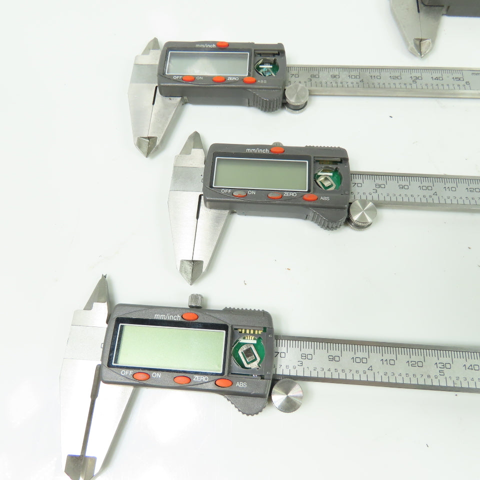 SPI 15-719-8 Electronic Dial Caliper 0-6" 0-150mm Lot Of 7 (For Parts Or Repair)