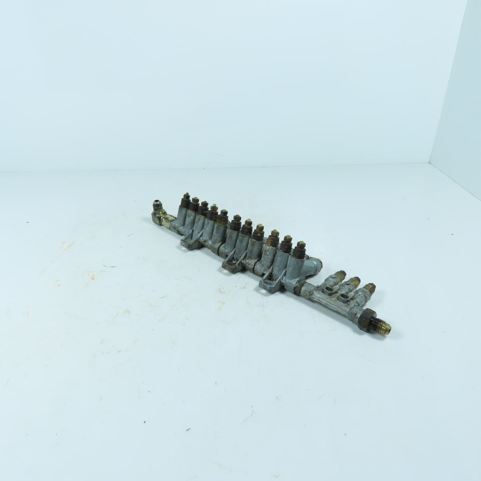 Vogel 14 Port Piston Oil Lubricator Distributor Manifold