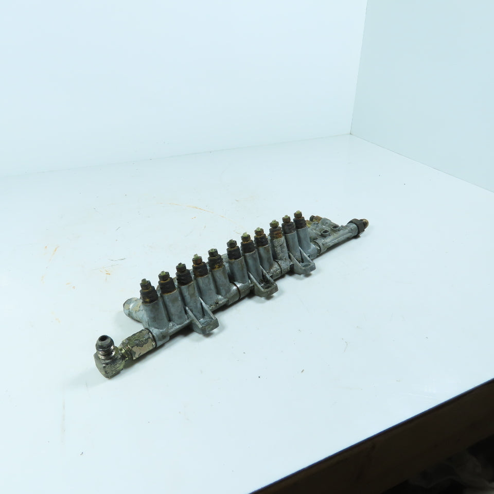 Vogel 14 Port Piston Oil Lubricator Distributor Manifold