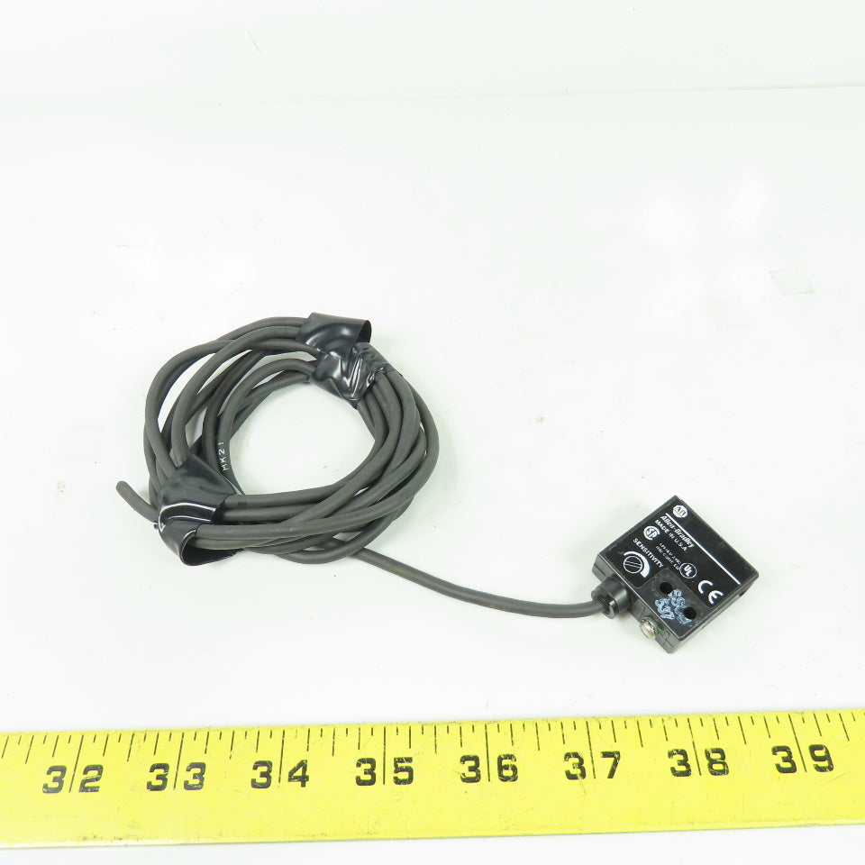 Allen Bradley 42SML-7110 Ser B Photoswitch Photoelectric Beam Sensor 11-28VDC