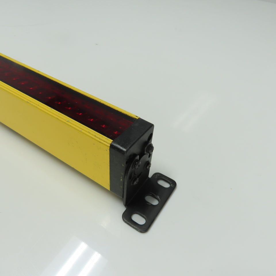 STI 70157-1017 Safety Light Curtain Transmitter 24VDC 30mm/52mm/74mm
