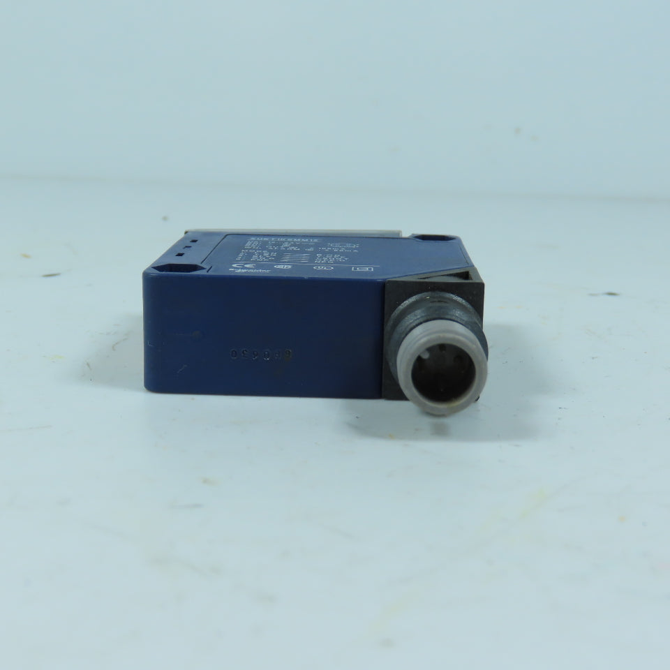 Schneider Electric XUKT1KSMM12 Photoelectric Sensor 12-24V