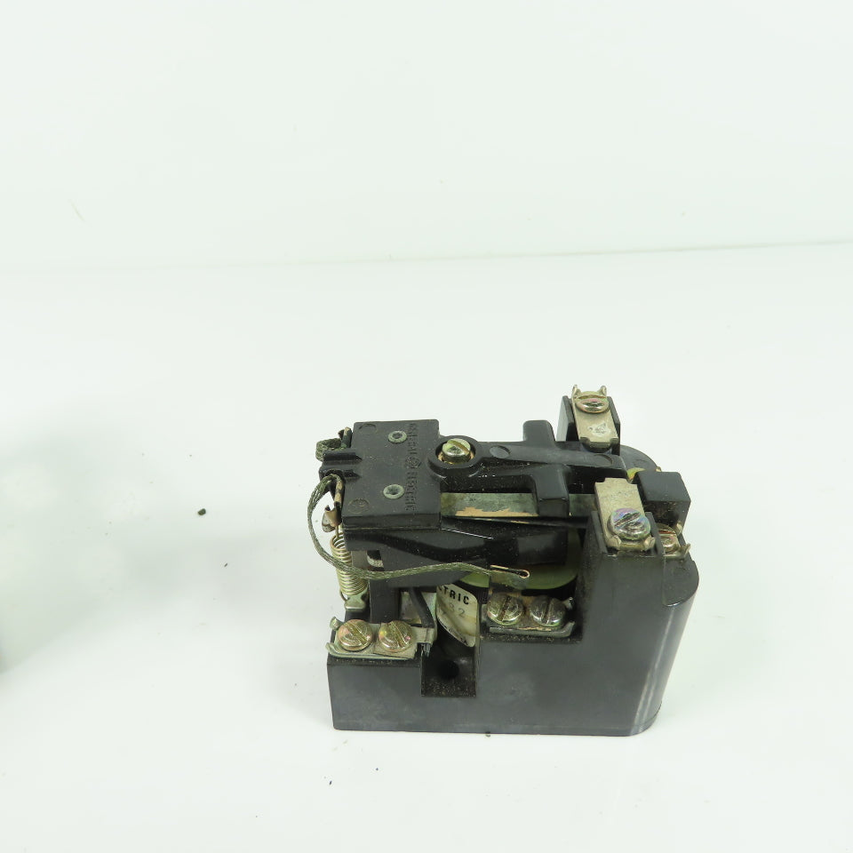 General Electric 2790E100A96 10A Relay 240V 40Hz NEW