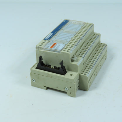 Telemecanique ABE 7 ABE7-H16R31 I/O Terminal Block Base