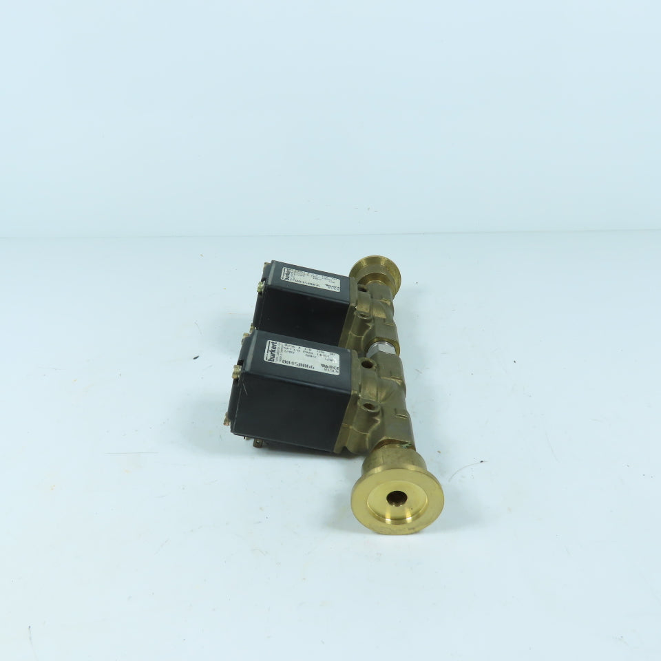 Burkert 00450066 0256 A 3/8 FPM BR Dual Solenoid Valve Manifold 120V