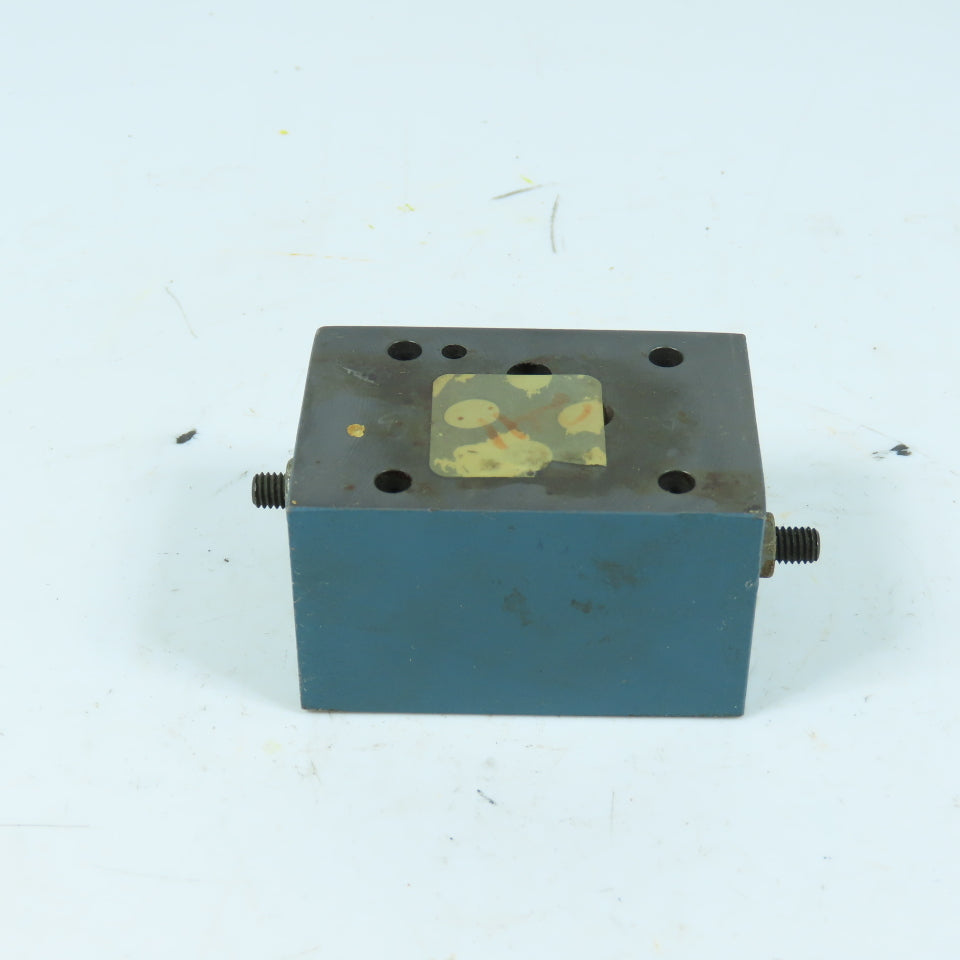 Bosch MDF 06 AB ADM 9 810 161 169 4 Way 3-Pos Hydraulic Valve 4500PSI