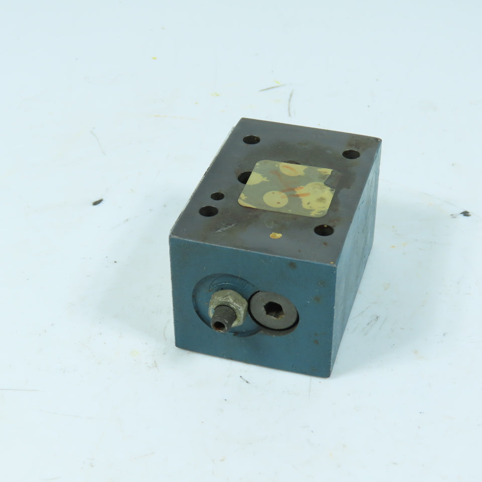 Bosch MDF 06 AB ADM 9 810 161 169 4 Way 3-Pos Hydraulic Valve 4500PSI