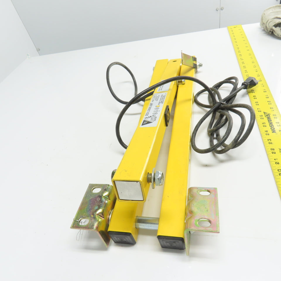 Tri-Lite DL-40P 40" Polycarbonate Head Dock Loading Light Arm Bracket 120V