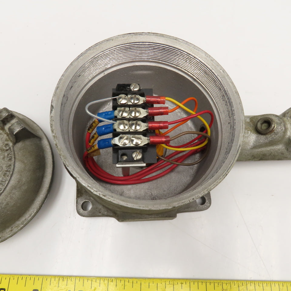 Control Instruments B3SNR Sensor In Explosion Proof Receptacle Adalet XJS