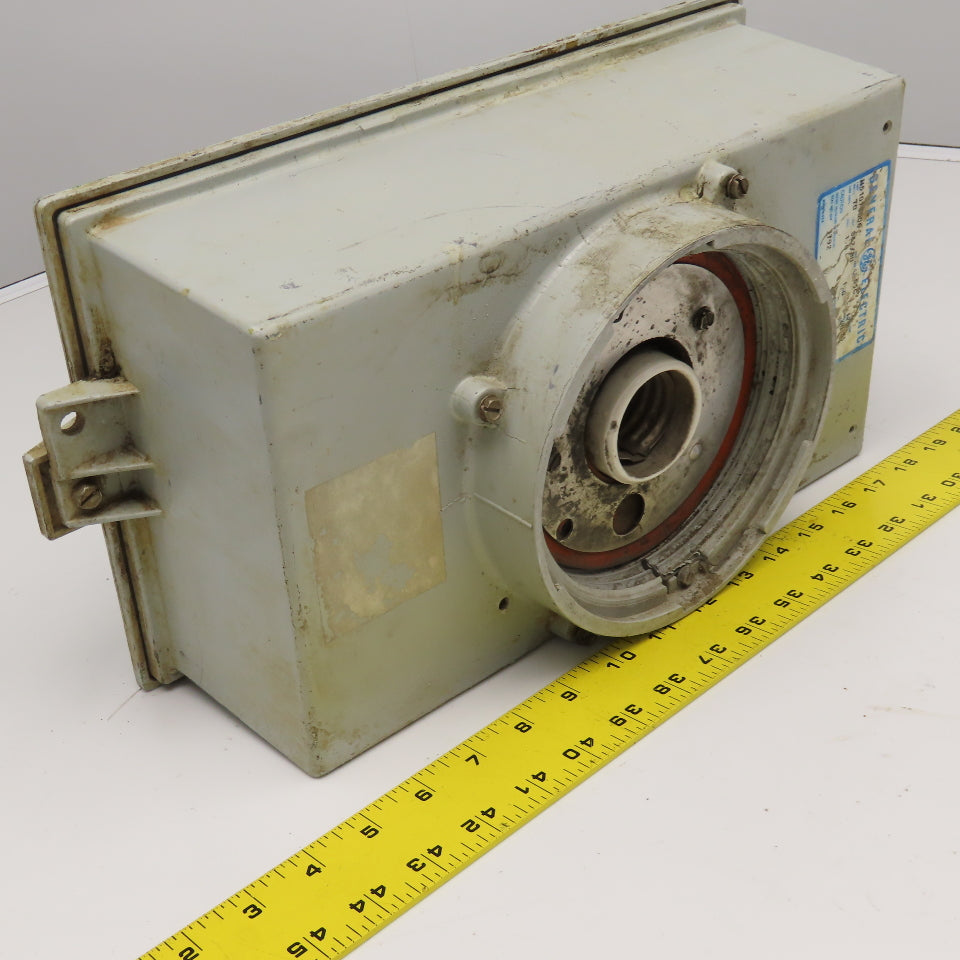 General Electric H5107S006 120V 70W S62/BU Industrial Light Ballast Fixture