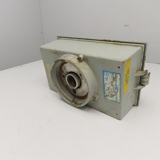 General Electric H5107S006 120V 70W S62/BU Industrial Light Ballast Fixture