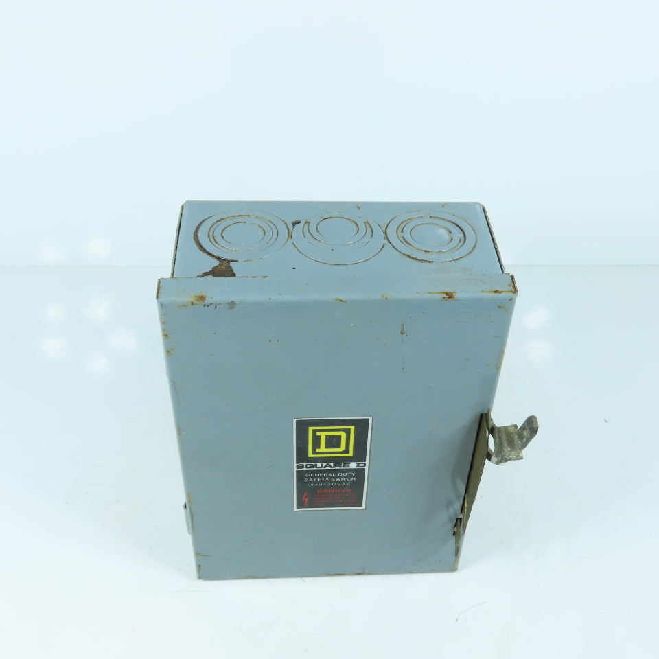 Square D D221N 30A, 2 Pole Fusible Safety Disconnect Switch 240V