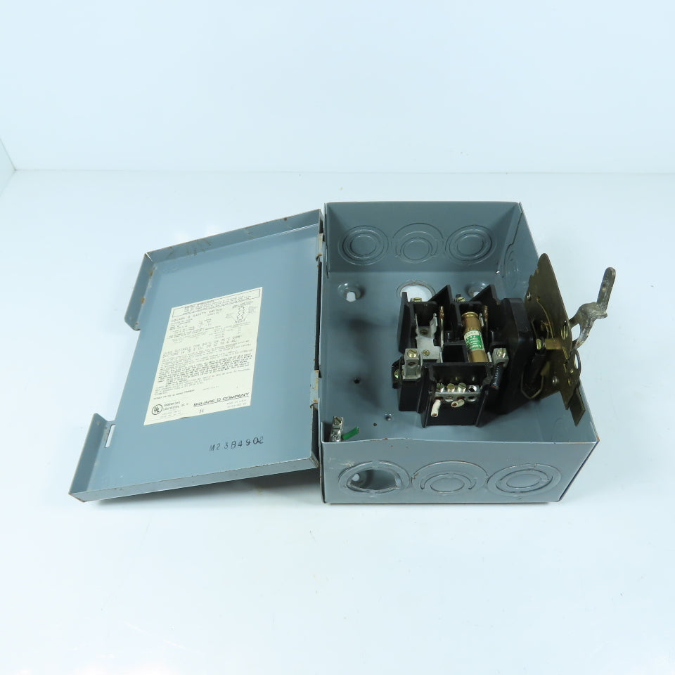 Square D D221N 30A, 2 Pole Fusible Safety Disconnect Switch 240V