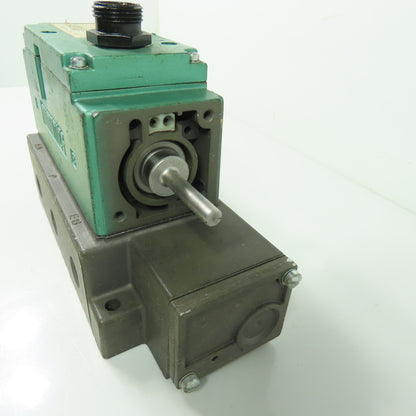 Numatics A23SA4000S Solenoid Valve 150PSIG (No Coil) W/ Manifold Block