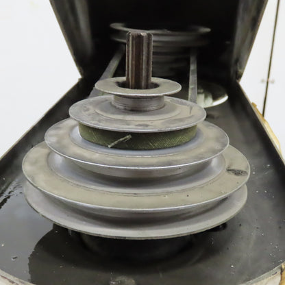 Walker Turner 15" Bench Model Drill Press 7" Throat 115-208/230V 4" Stroke