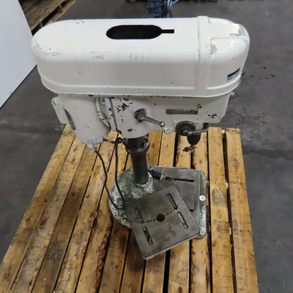 Walker Turner 15" Bench Model Drill Press 7" Throat 115-208/230V 4" Stroke