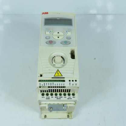 ABB ACS150-03U-02A4-4 0.75kW 1HP Variable Frequency Drive 1 HP 3-380...480V