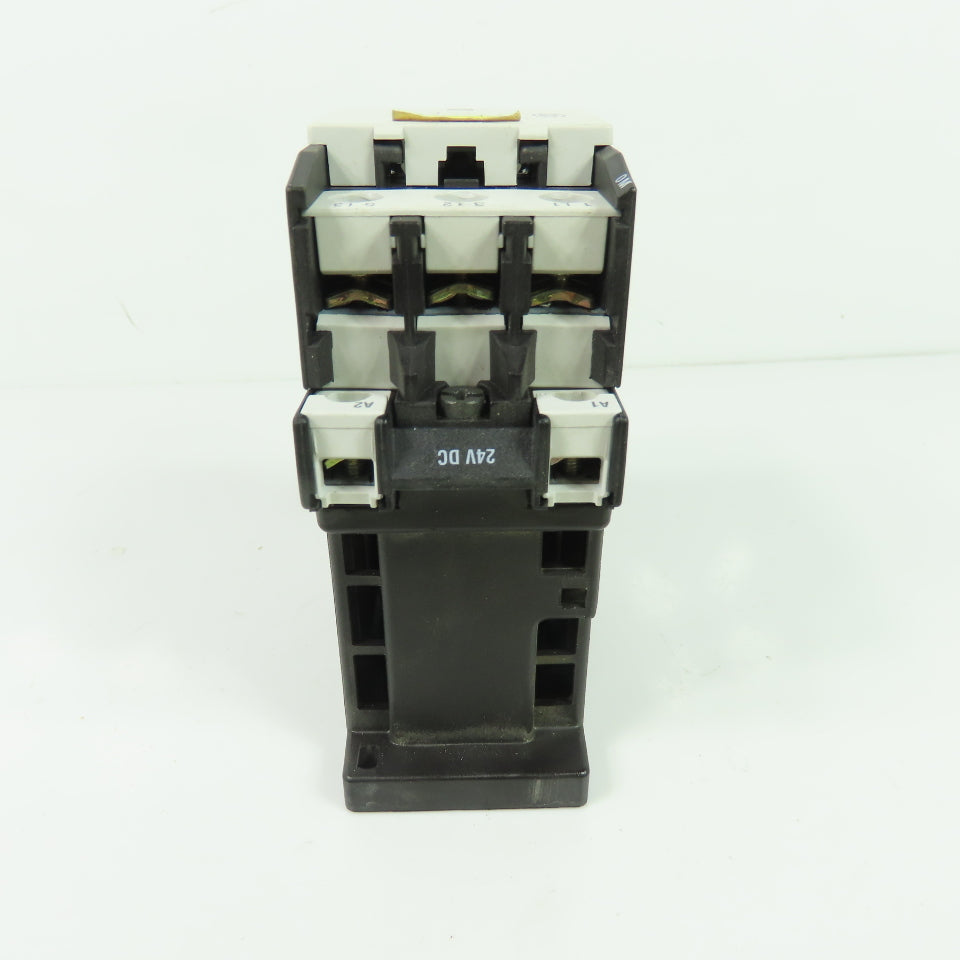 Moeller DIL0M-G 600VAC 35A Contactor 24V Coil
