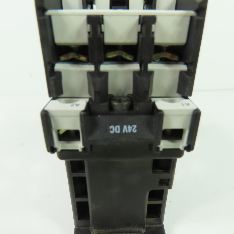 Moeller DIL0M-G 600VAC 35A Contactor 24V Coil