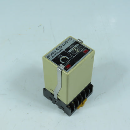 Omron S3S-C10-US Time Delay Controller 120/240VAC
