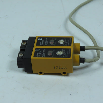 Omron E3S-X3CE4 Photoelectric Switches 12-24VDC Lot Of 2