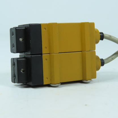 Omron E3S-X3CE4 Photoelectric Switches 12-24VDC Lot Of 2