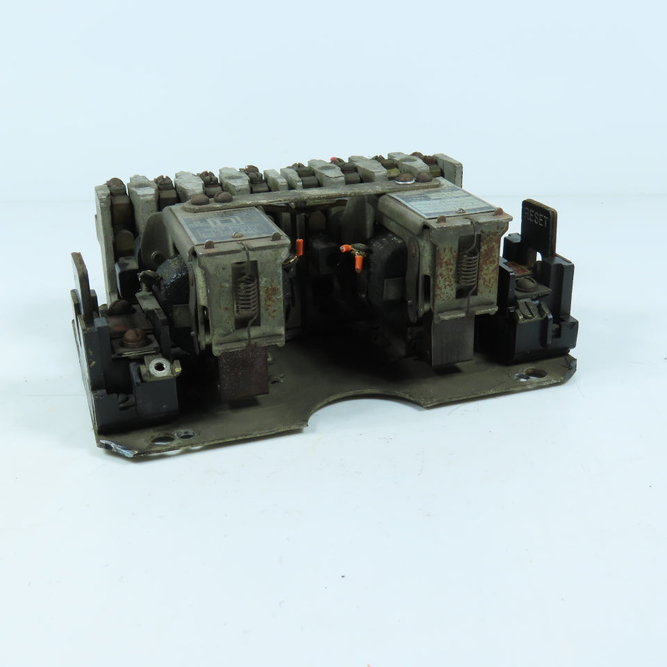 Square D R08 8736 Reversing Motor Starter 15A 2HP 110V Coil