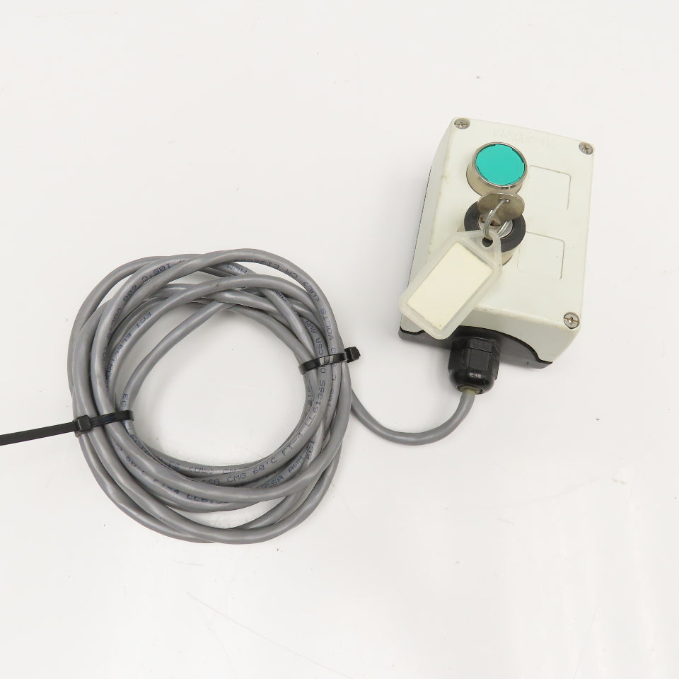 Siemens 400V 2 Position Keyed Selector Master Start Control