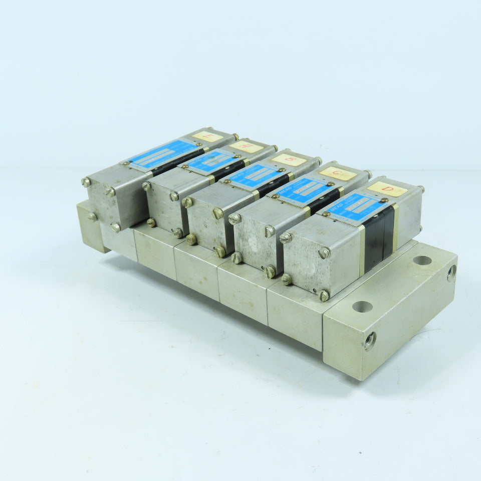 Mead 325-01 425-01 5-Station Pneumatic Solenoid Valve Manifold