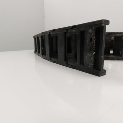 Igus 26.05.150 8' OAL Cable Carrier Energy Drag Chain 50mm x 40mm W/Anchors