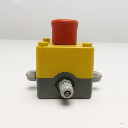 Klockner Moeller Push Pull Release Emergency Stop Switch Enclosure 600VAC