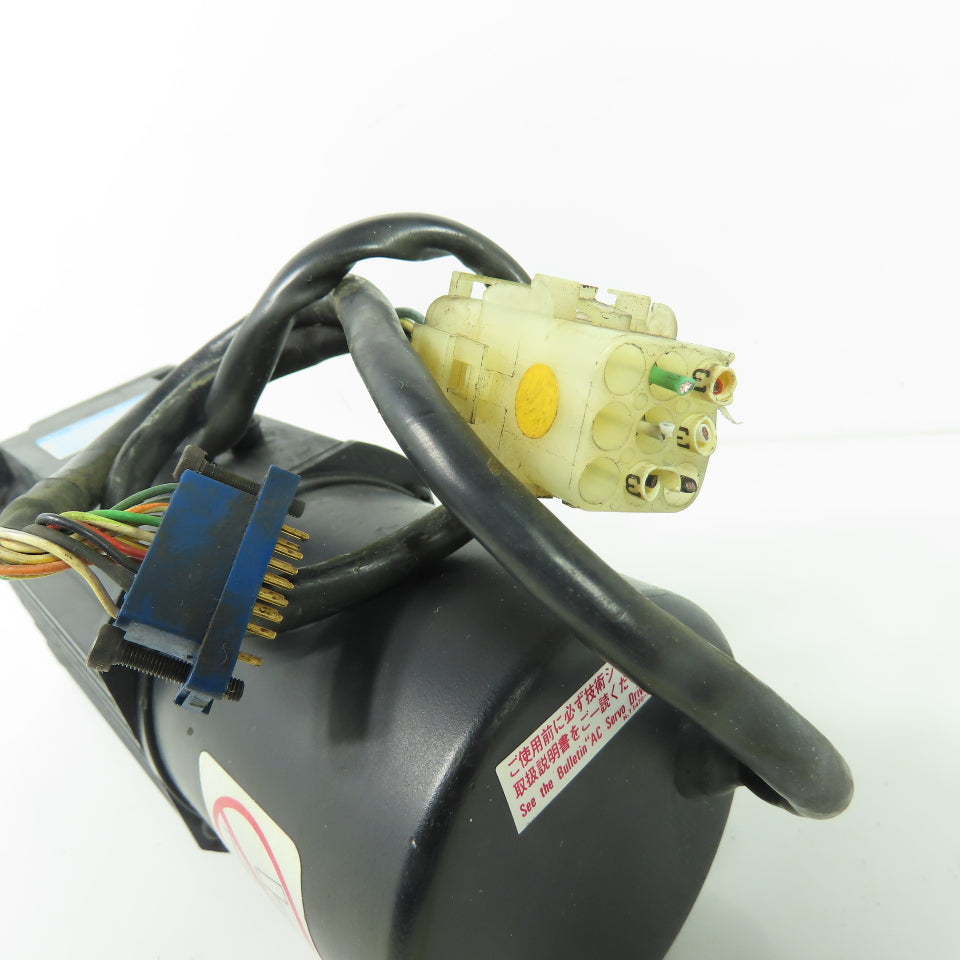 Matushita USAREM-02CMA43 AC Servo Motor 200W 6.5kg-cm 3000rpm
