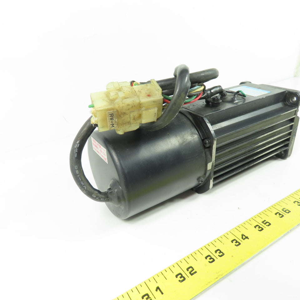 Matushita USAREM-02CMA43 AC Servo Motor 200W 6.5kg-cm 3000rpm