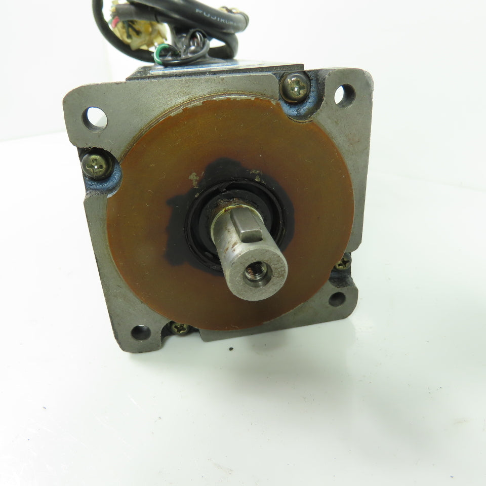 Matushita USAREM-02CMA43 AC Servo Motor 200W 6.5kg-cm 3000rpm