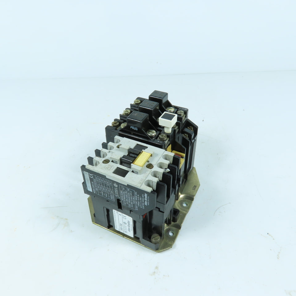 Allen-Bradley 500-T0D930 509-TOD NEMA Size 00 Motor Starter W/ Overload W29