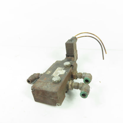 Parker B511ACB53C 2-Position Air Solenoid valve 150PSI 1/4 NPT 120V Coil