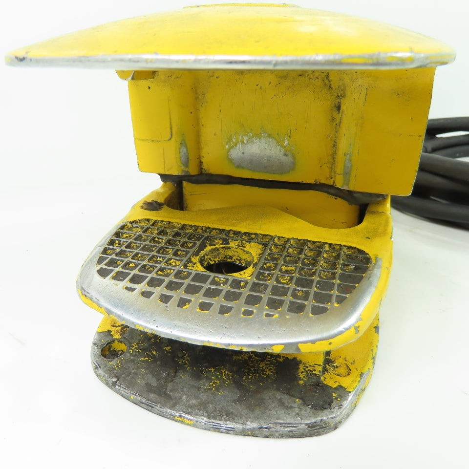 Square D Foot Pedal Operator Switch Voltage Unknown