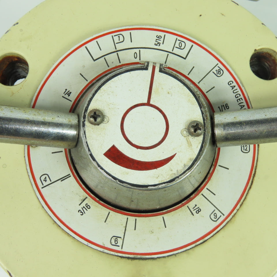 US 1025 Shear Blade Gap Manual Adjustable Wheel