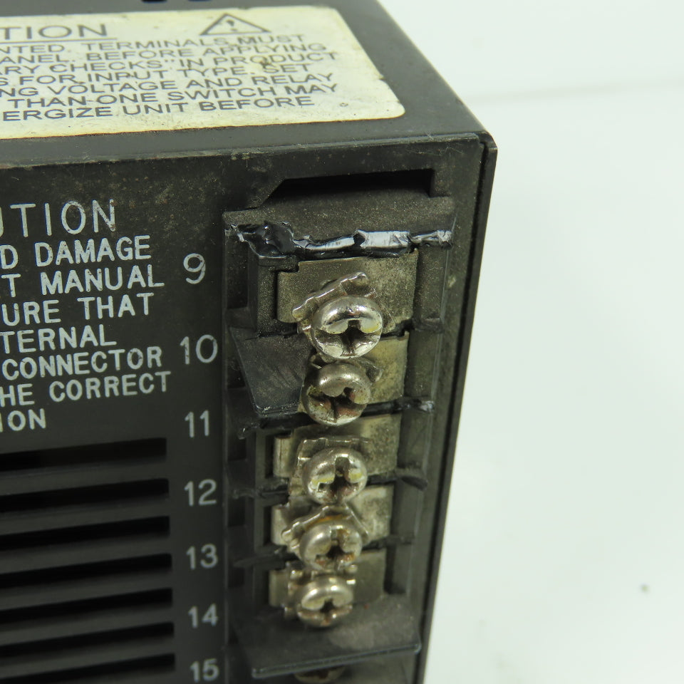 Honeywell DC200H-2-000-1F0000-0 UDC2000 Mini-Pro Digital Controller 120VAC