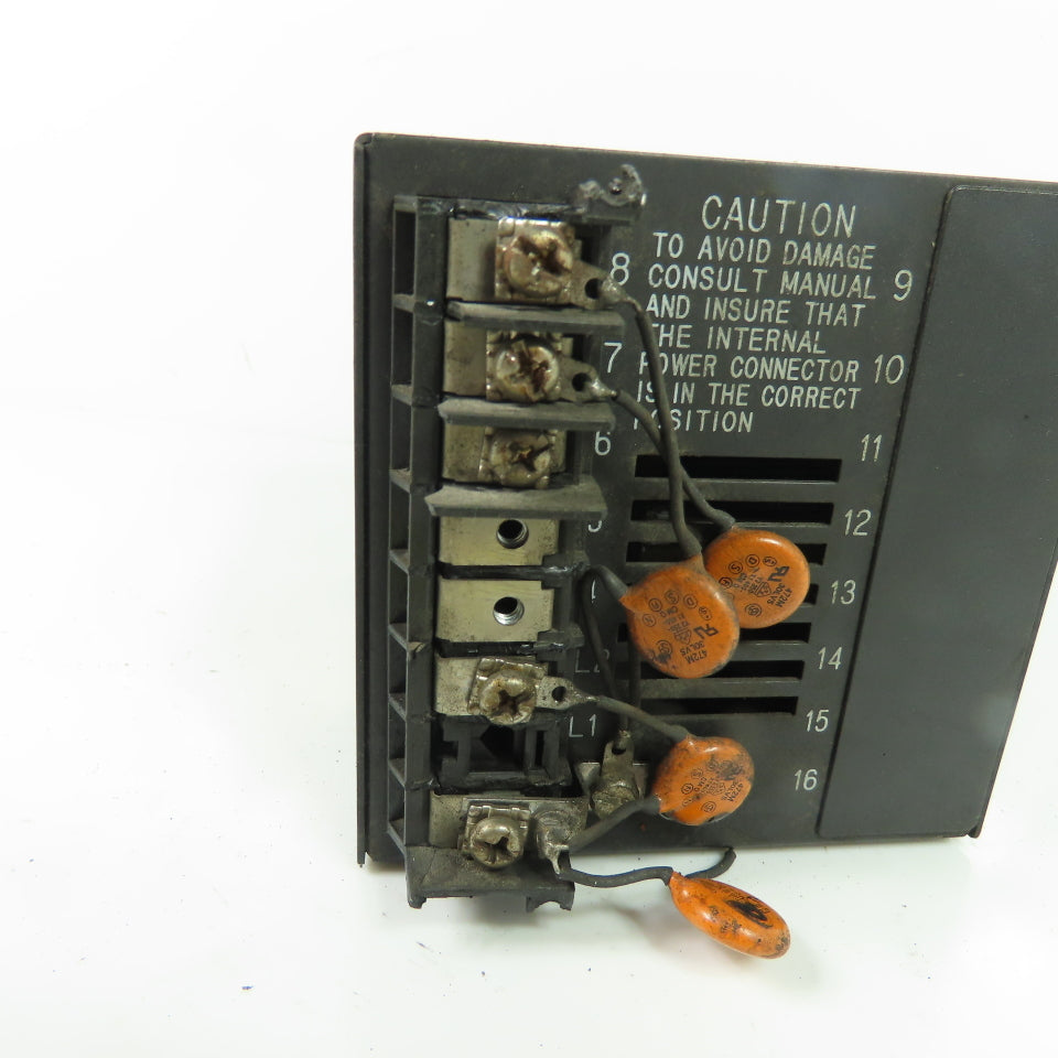 Honeywell DC200H-0-000-100000-0 UDC2000 Mini-Pro Digital Controller 120VAC